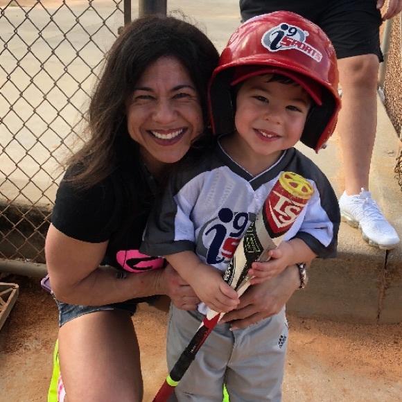 Meet your Posher, Ivonne - Picture 2 of 5